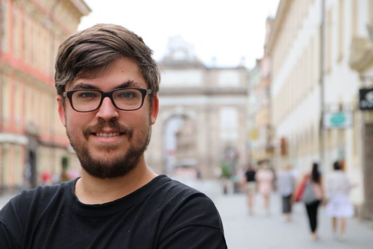 „Warum das BGE nicht für unsere Befreiung sorgen wird“ – Interview mit Thomas Hörl, politischer Aktivist – Alternative Liste Innsbruck, ALI